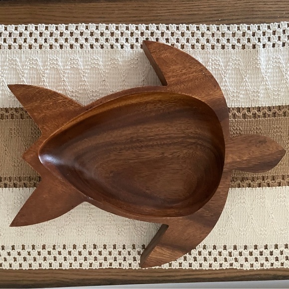 Island Heritage Wooden Turtle Decor - Picture 3 of 8